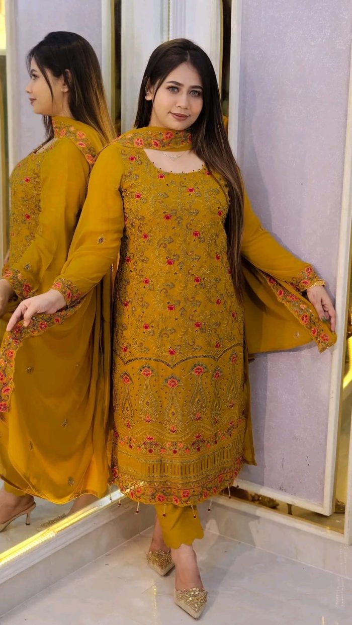 Jorjet embroidery four piece - Image 1